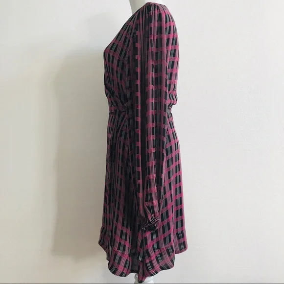 🆕 NEW WITH TAG GANNI Checked mini wrap dress size FR 38 is equivalent to… - Picture 7 of 15